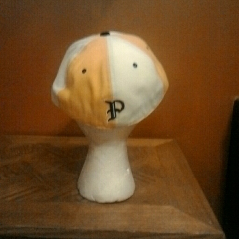 Fitted - Picture 4 of 4